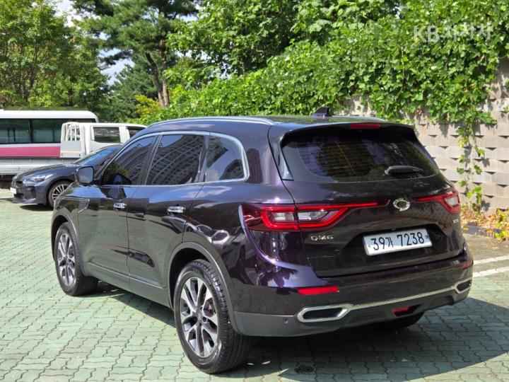 Renault QM6 2.0 2WD RE Signature 7