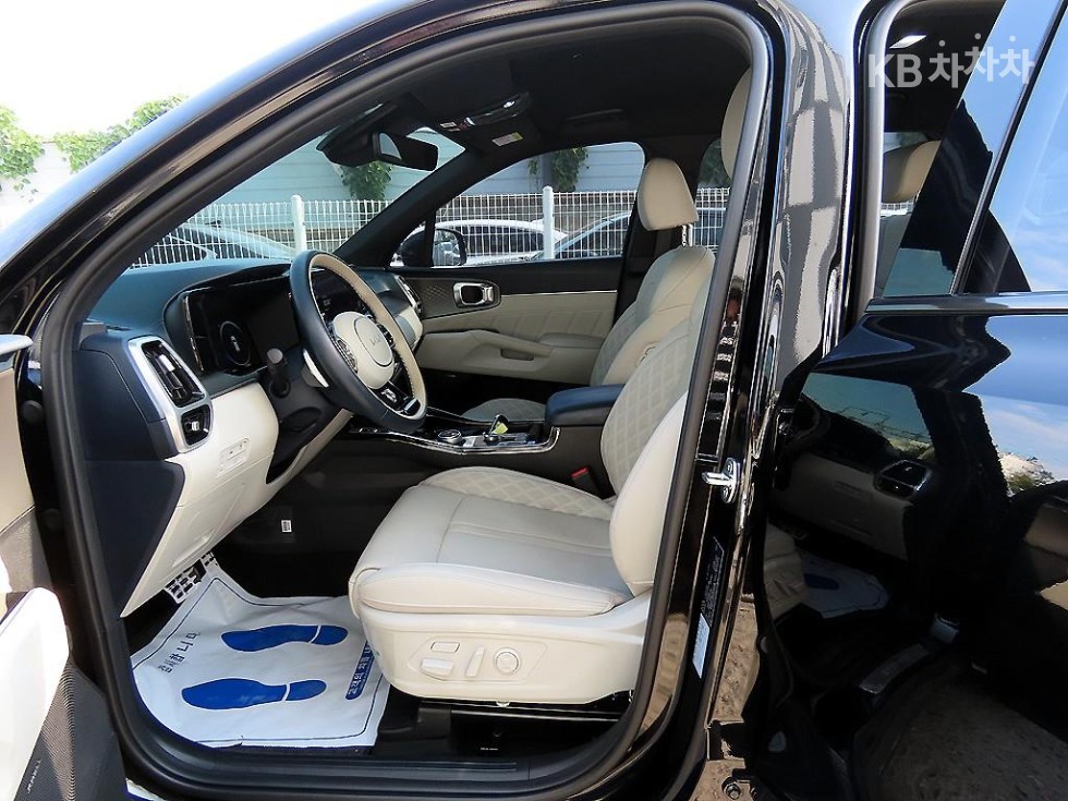 2023 - kia sorento