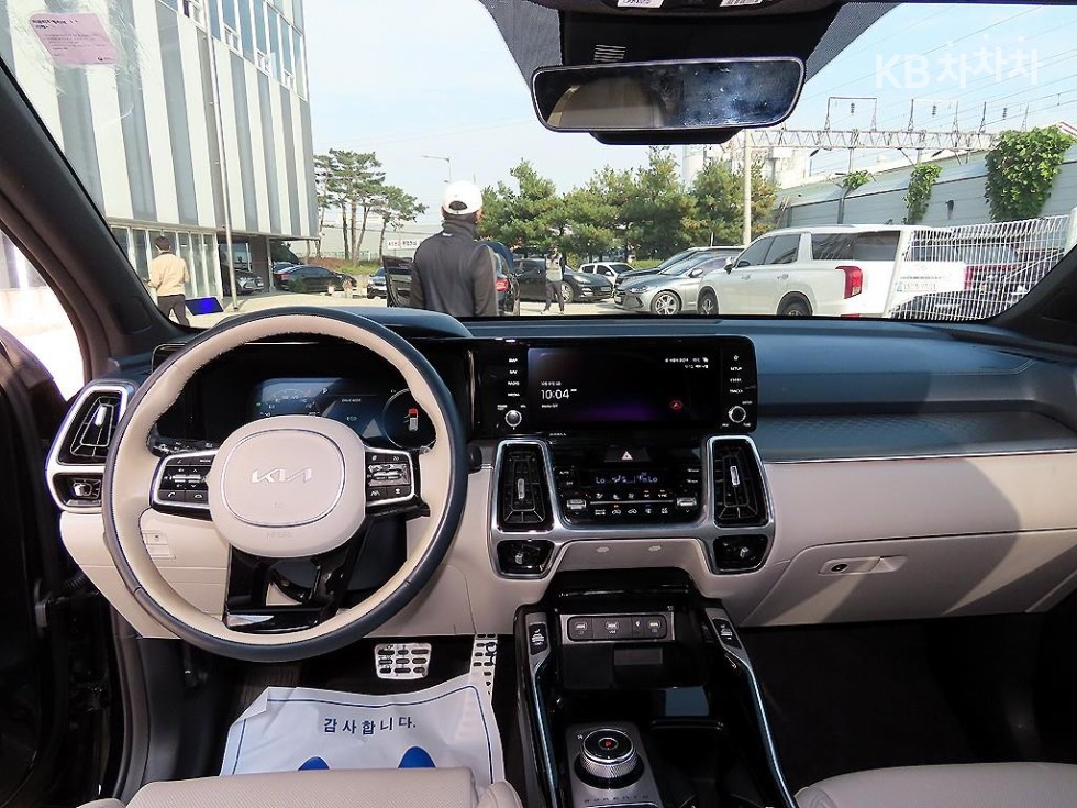 2023 - kia sorento
