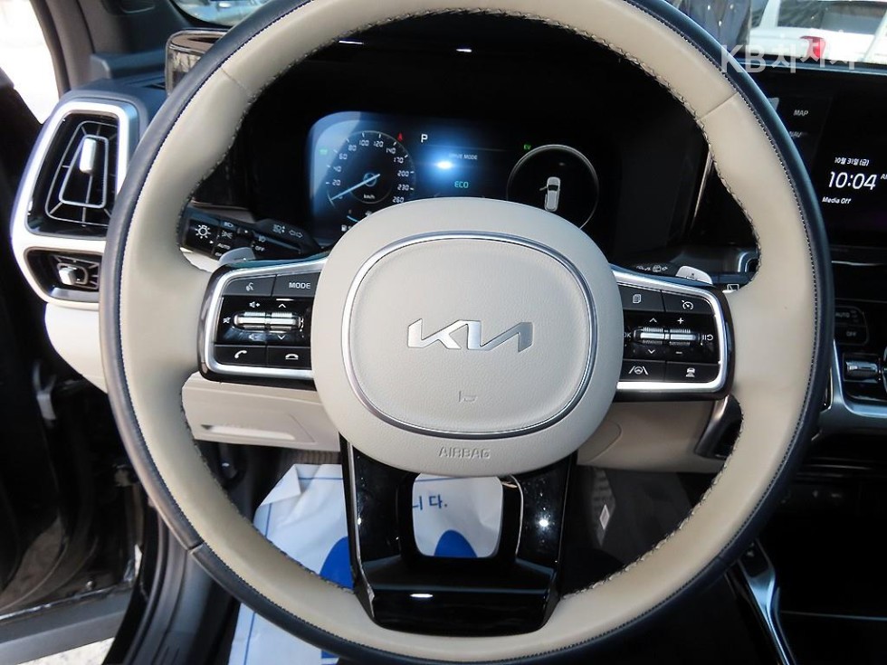 2023 - kia sorento