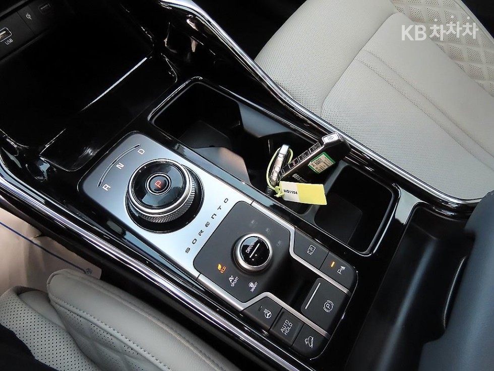 2023 - kia sorento