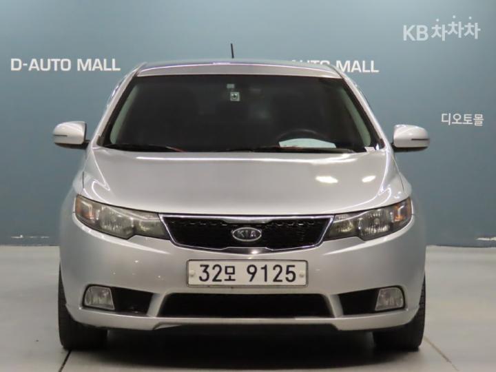 Kia Forte Hatchback 1.6 GDI Prestige Base Type 3