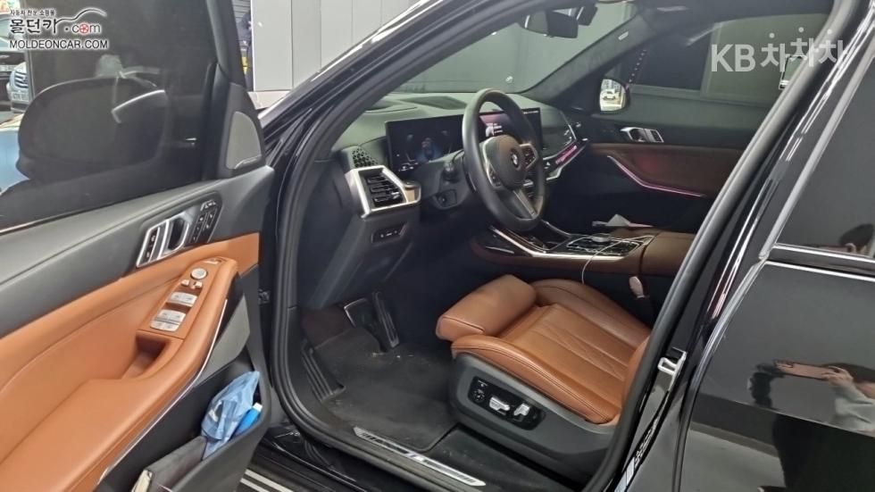BMW X7 — miniaturë 9