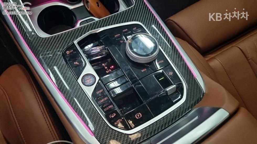 BMW X7 — miniaturë 14
