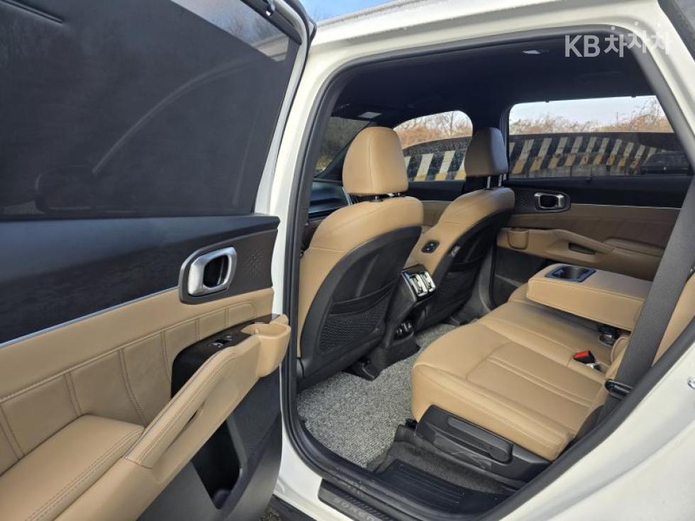2025 - kia sorento