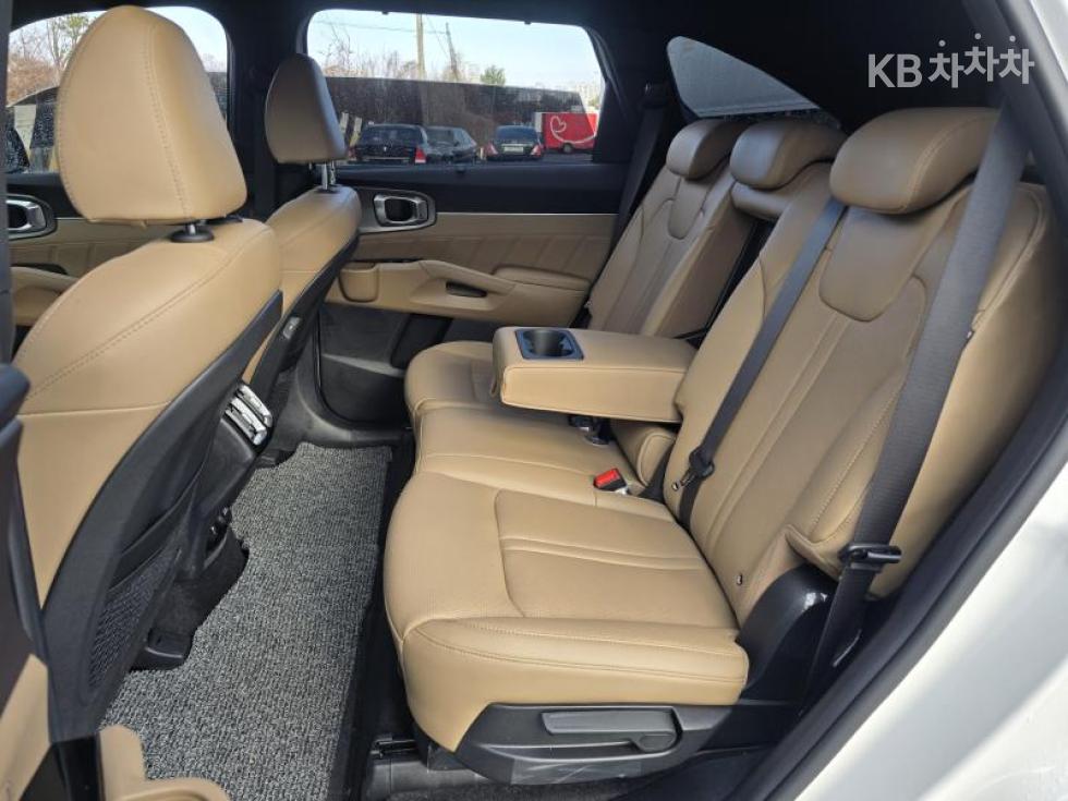 2025 - kia sorento