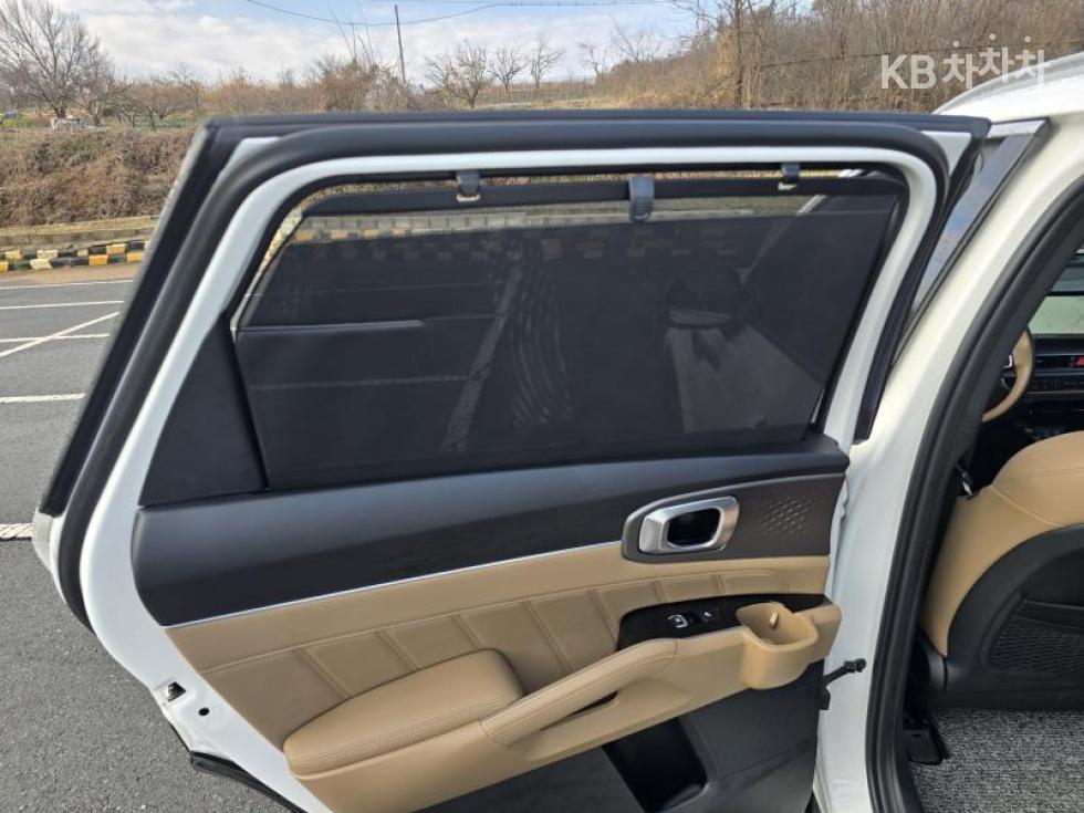 2025 - kia sorento