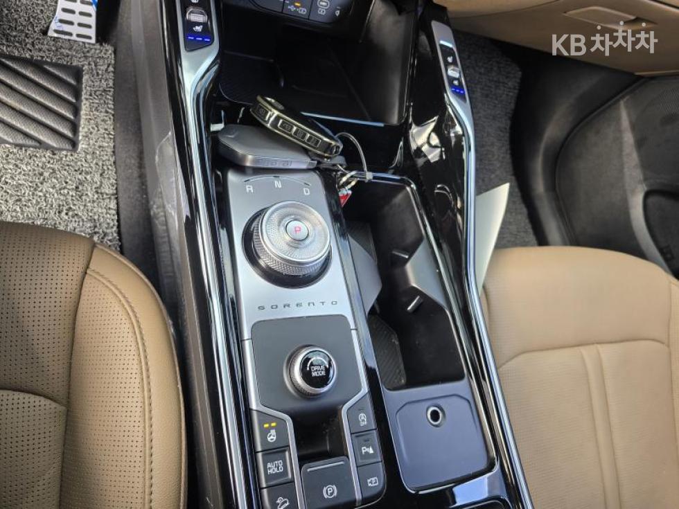 2025 - kia sorento