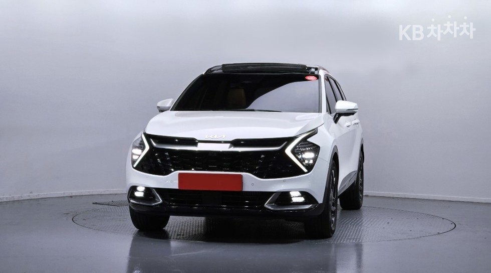 2022 - kia sportage