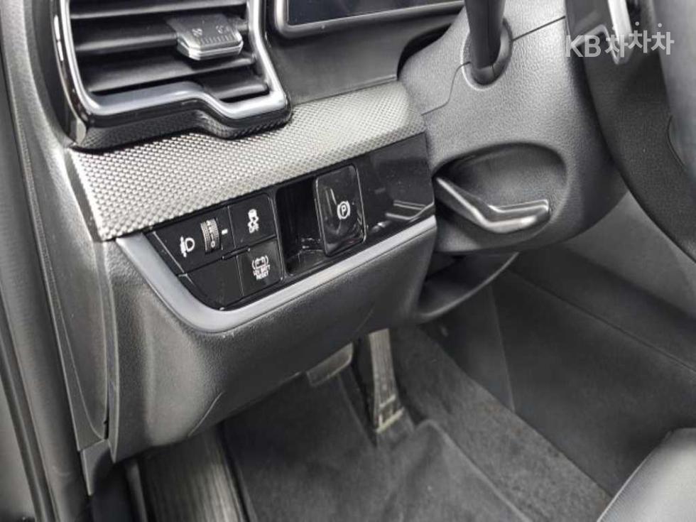 2024 - kia sportage