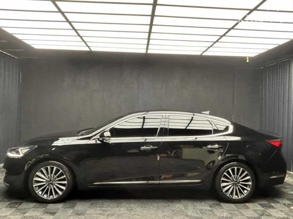 2017 - kia k7