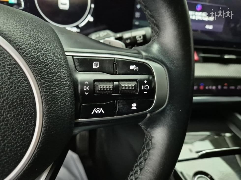 2022 - kia sportage