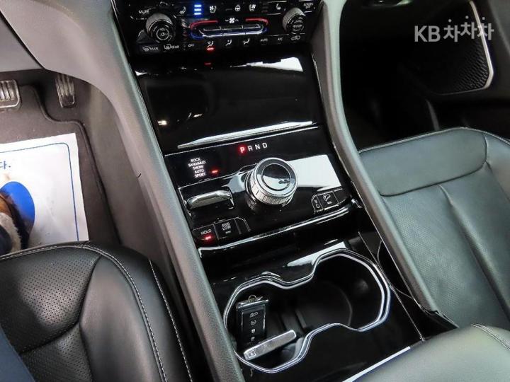 Jeep Cherokee Grand WL 2.0 4XE Limited 10