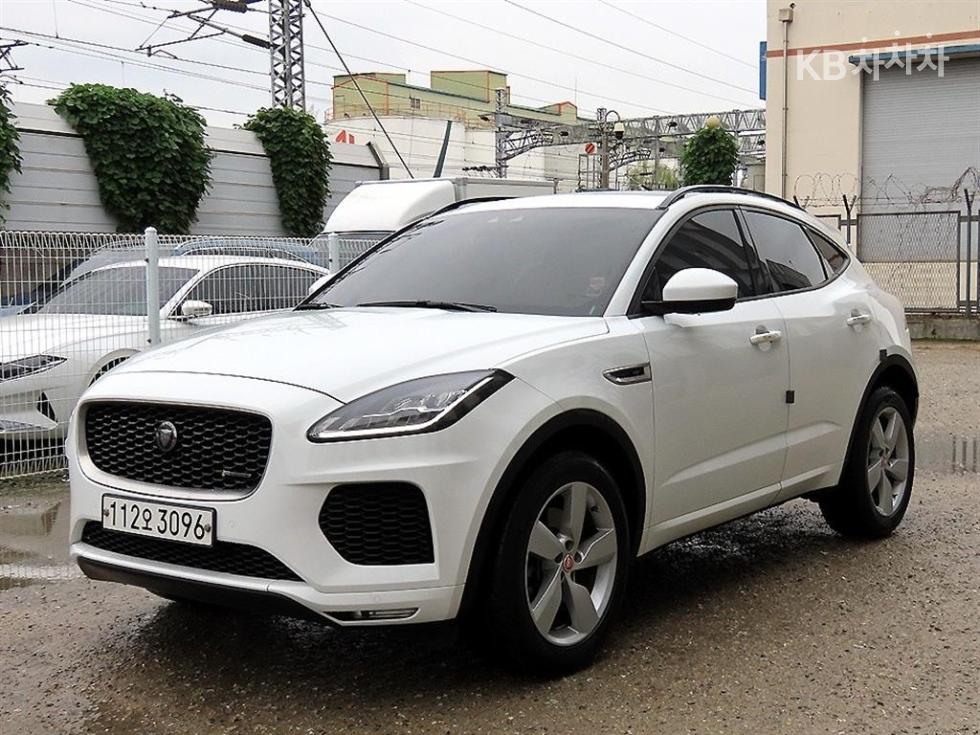 2020 - jaguar e-pace