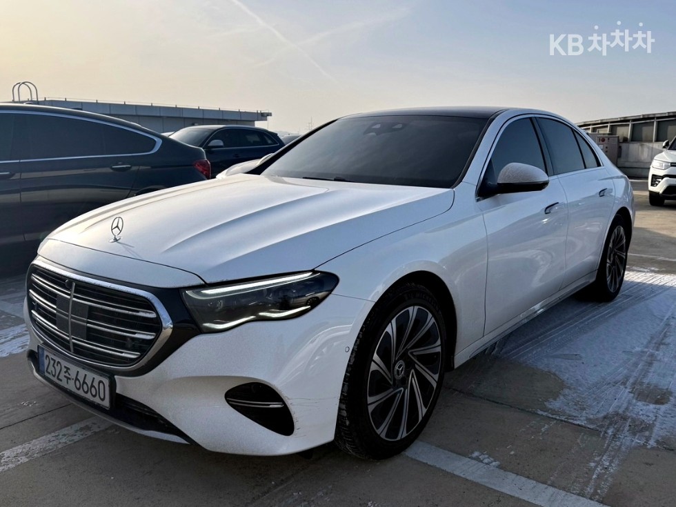 Mercedes-Benz E-클래스 (W214) E300 4MATIC Exclusive - фото 1