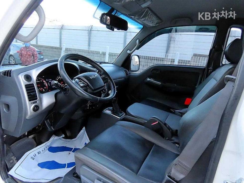2024 - kia bongo iii