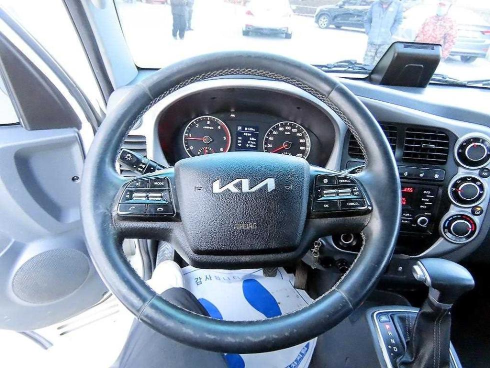 2024 - kia bongo iii