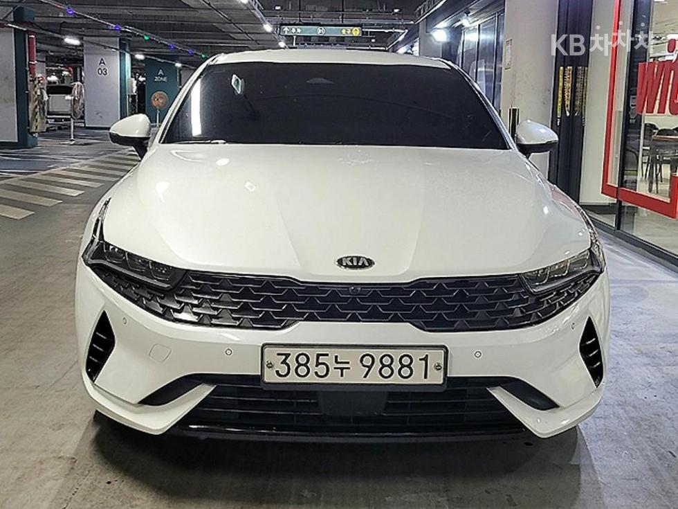 2020 - kia k5