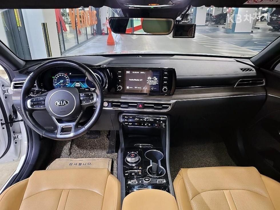 2020 - kia k5