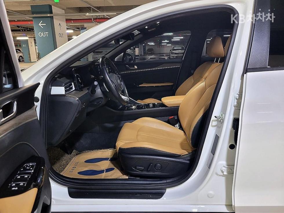 2020 - kia k5