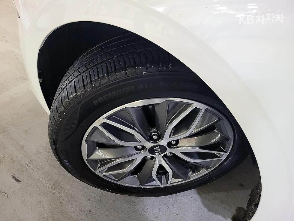 2020 - kia k5