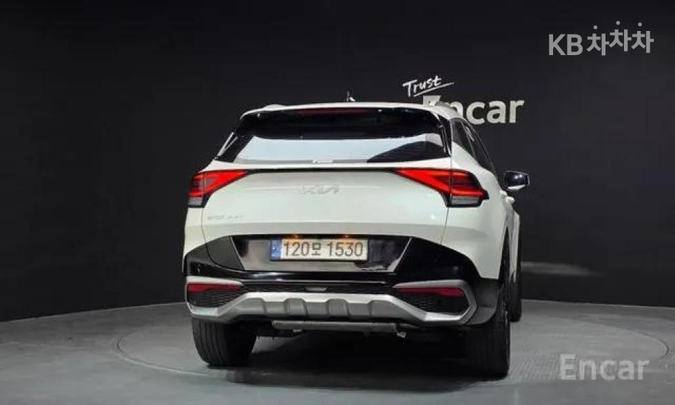 2022 - kia sportage
