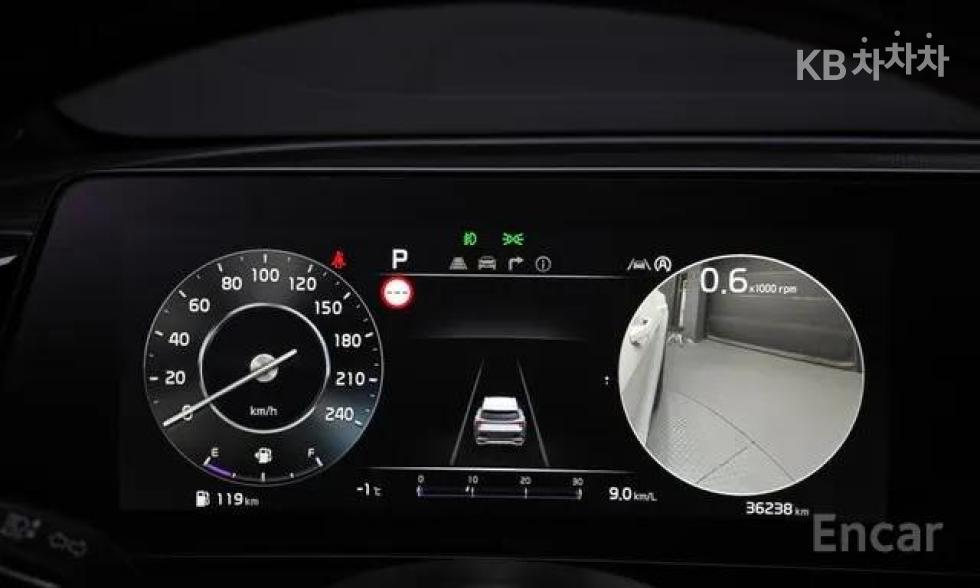 2022 - kia sportage
