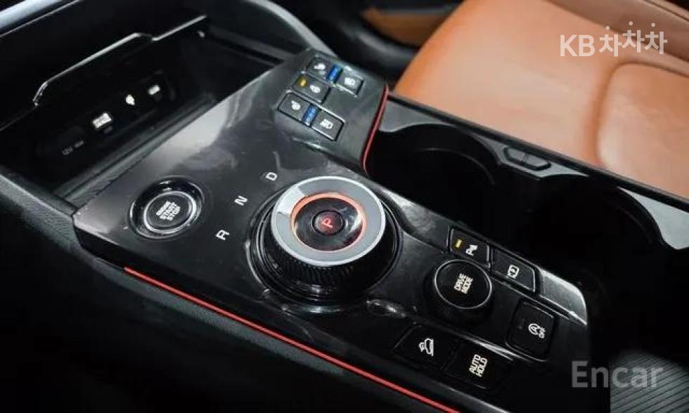 2022 - kia sportage
