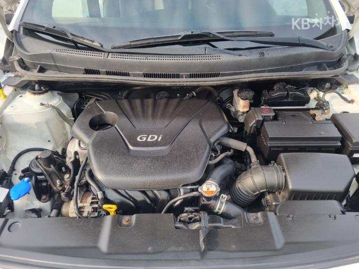 Hyundai Accent New 1.6 GDi Modern 7