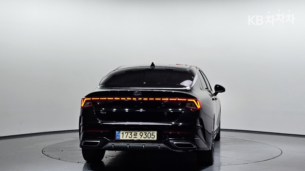 2020 - kia k5