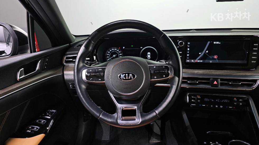 2020 - kia k5