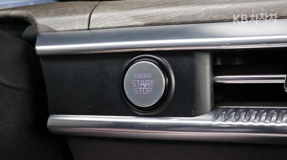 2020 - kia k5