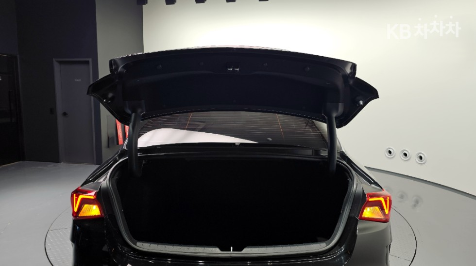 2020 - kia k5