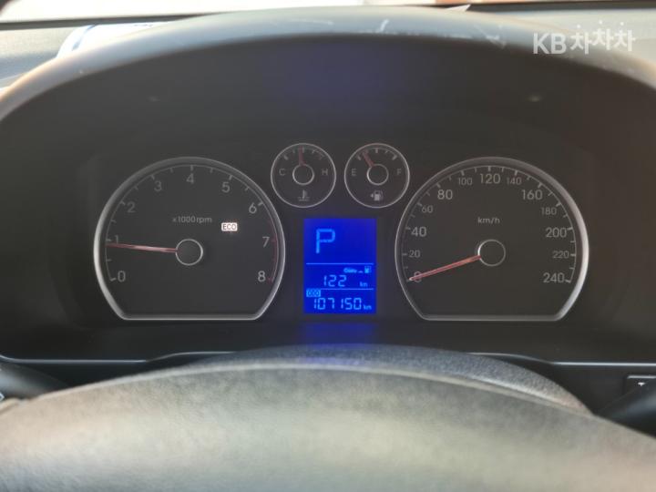 Hyundai i30 1.6 VVT Premier 6