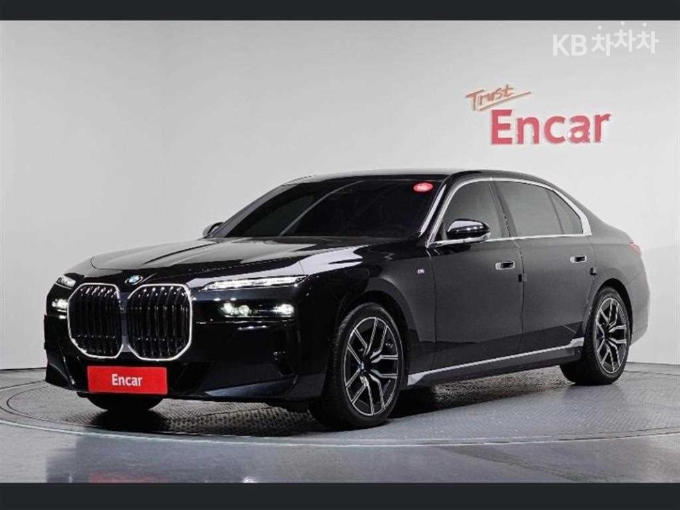 بي إم دبليو 7-Series
