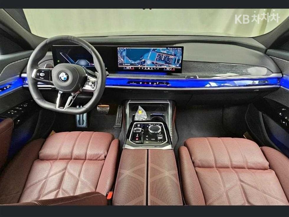 BMW 7er — miniaturë 7