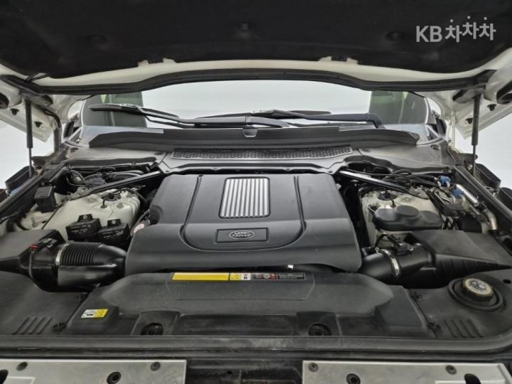 Land Rover Range Rover New 4.4 SDV8 Autobiography L405 6