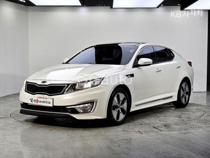 Kia K5 Hybrid Prestige 2