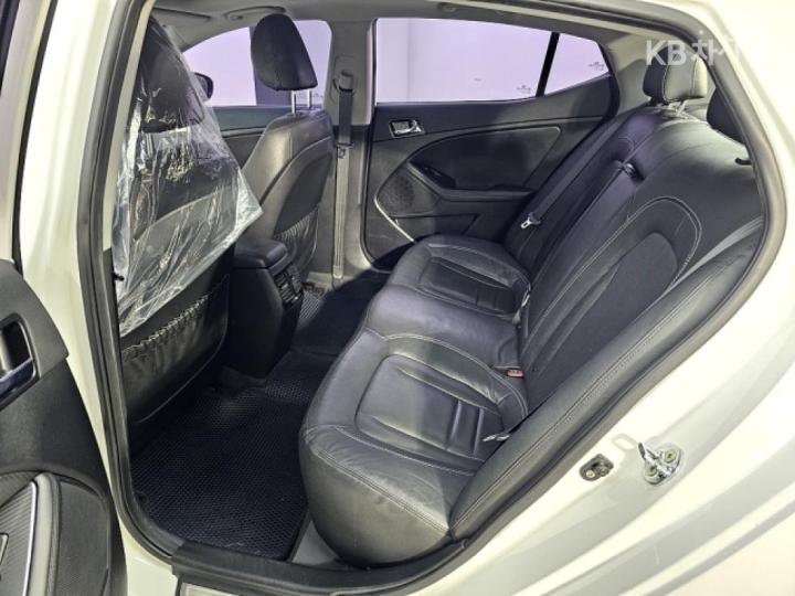 Kia K5 Hybrid Prestige 10