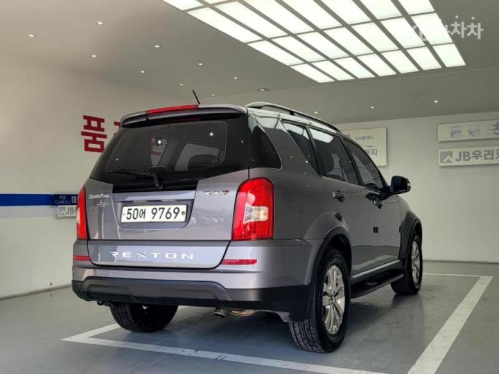 KG Mobility (Ssangyong) Rexton W 4WD Adventure 60th Edition 6