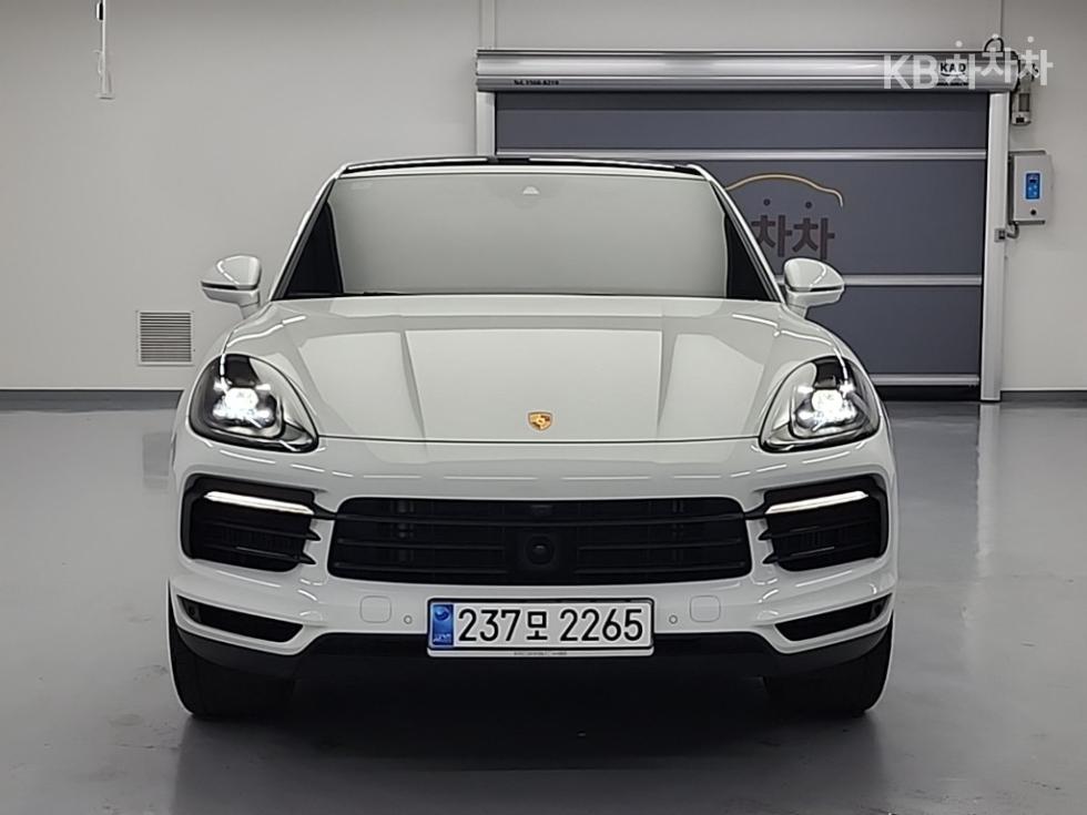 Porsche Cayenne — miniaturë 2