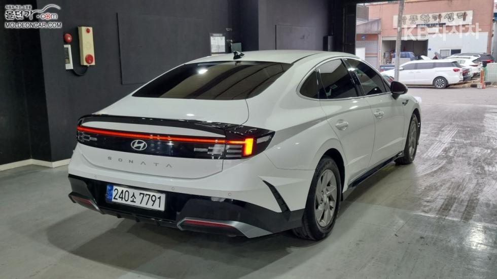 Hyundai Sonata — miniaturë 2