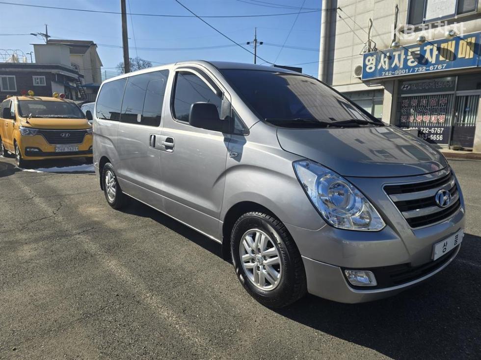 2018 - hyundai grand starex