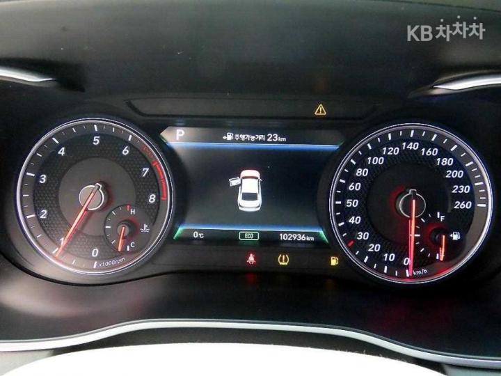 Genesis G70 2.0T Supreme 10