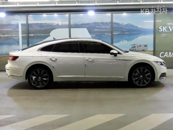 Volkswagen Arteon 2.0 TDI 4WD Elegance Prestige 4