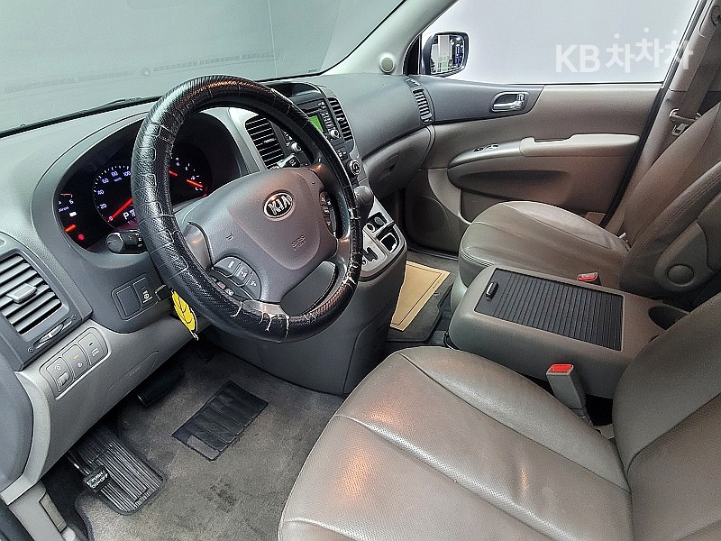 2014 - kia carnival