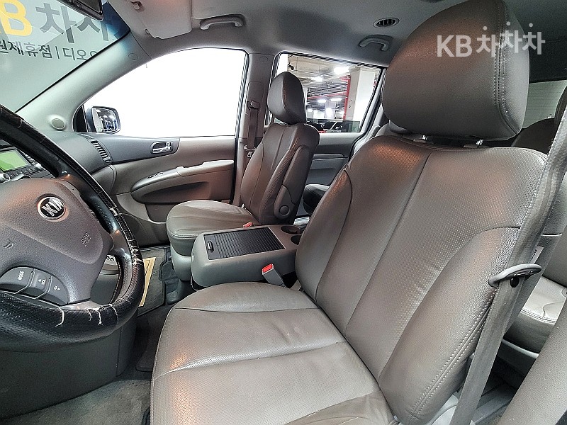 2014 - kia carnival