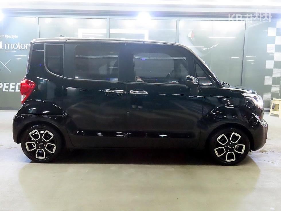 2021 - kia ray