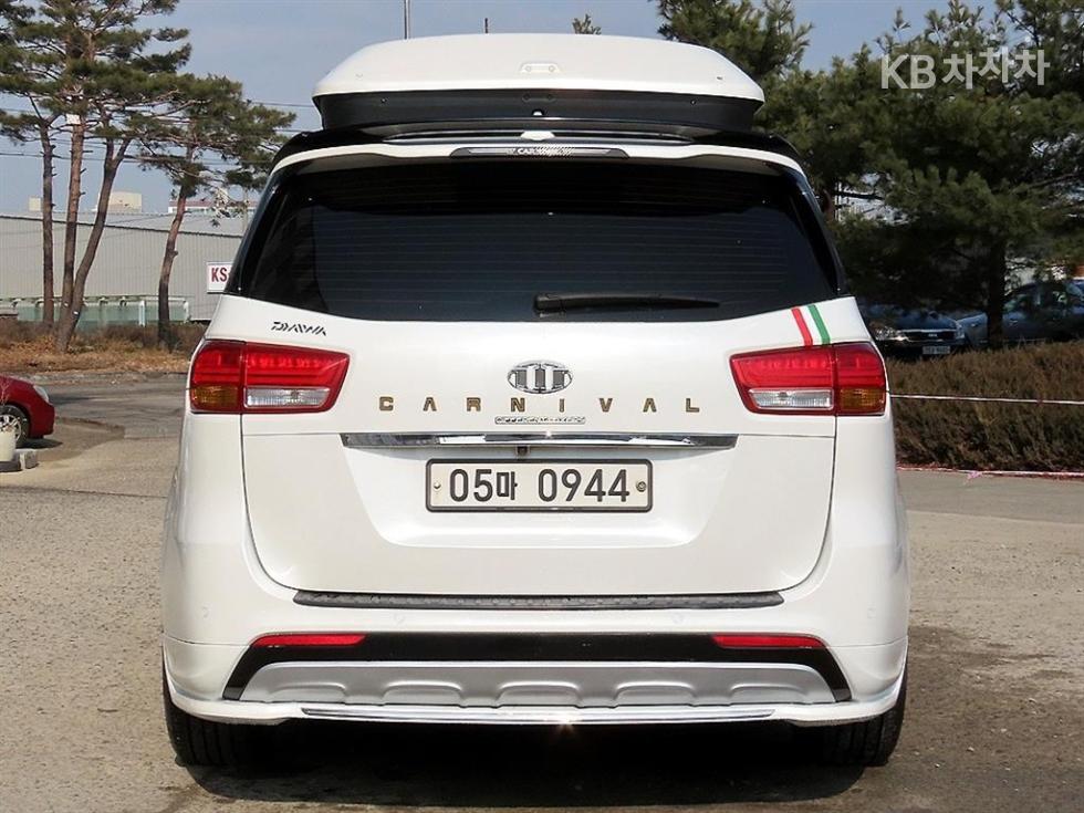 2016 - kia carnival