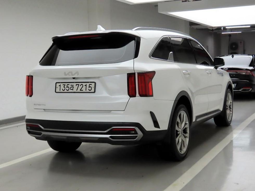 2023 - kia sorento